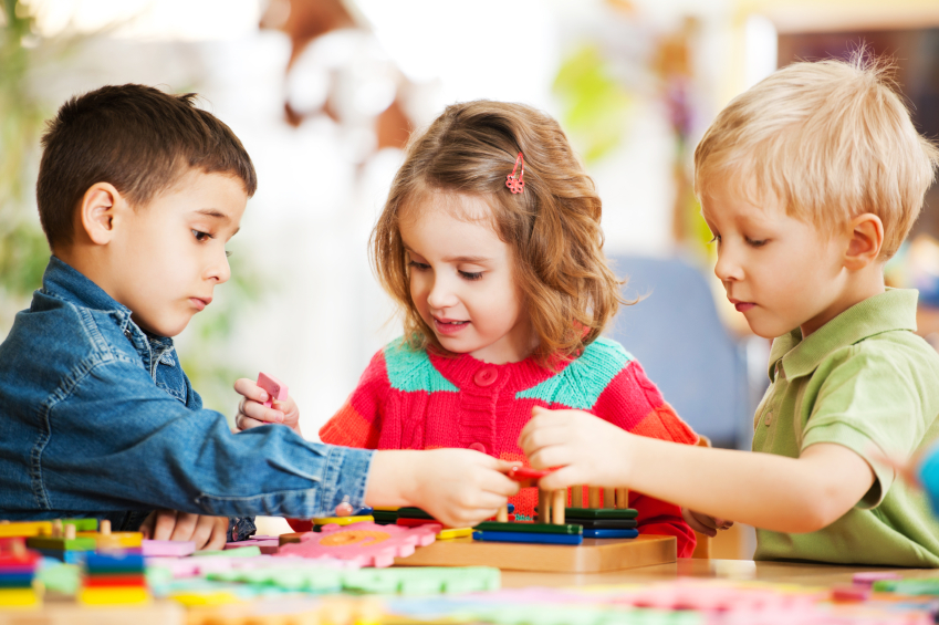 Aiello – Jogo educativo para crianças com autismo – Cris e as